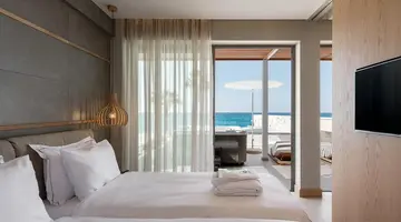 IKONES SEAFRONT LUXURY SUITES (Adults Only)