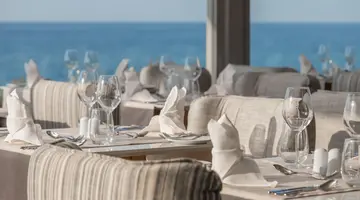 IKONES SEAFRONT LUXURY SUITES