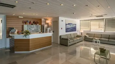 Ikones SeaFront Luxury Suites