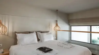 Ikones SeaFront Luxury Suites