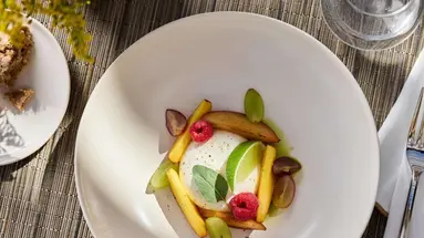Ikos Porto Petro