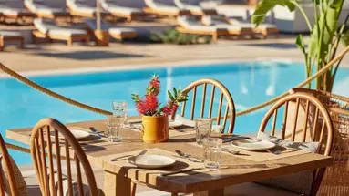 Ikos Porto Petro