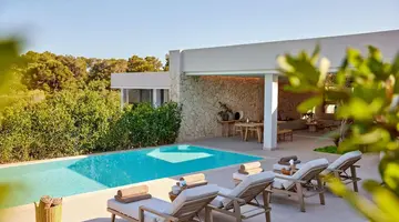 Ikos Porto Petro