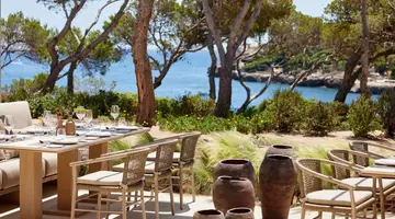 Ikos Porto Petro
