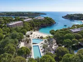 Ikos Porto Petro