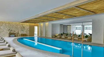 Ikos Porto Petro