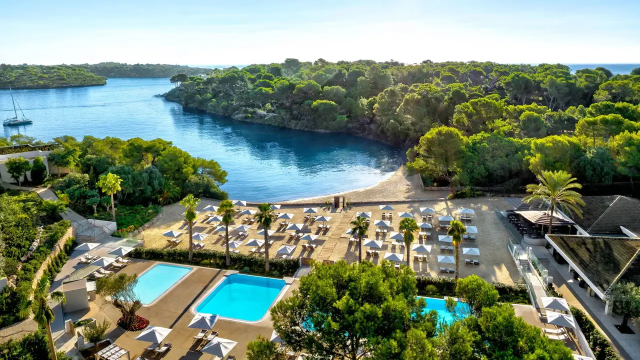 Ikos Porto Petro