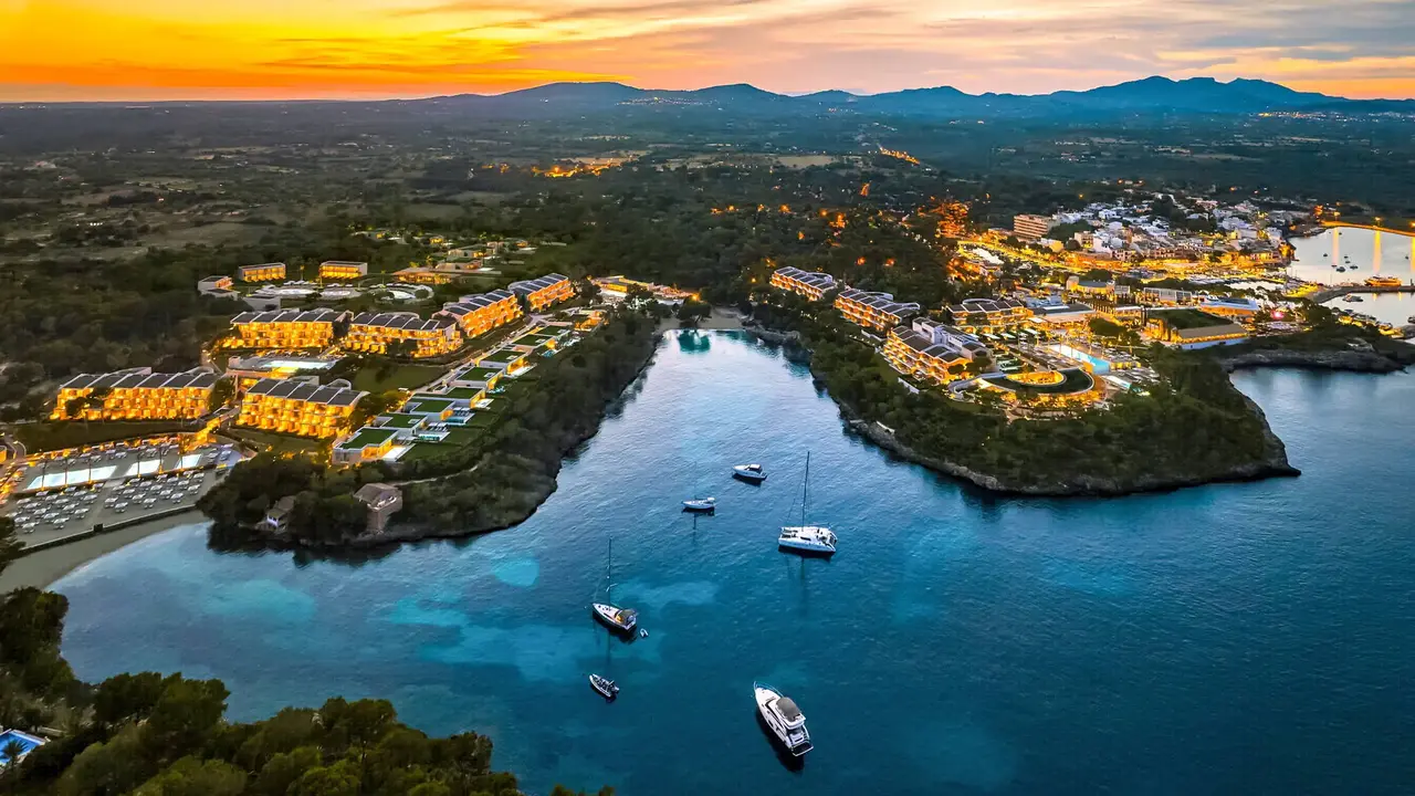 Ikos Porto Petro
