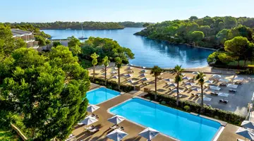 Ikos Porto Petro