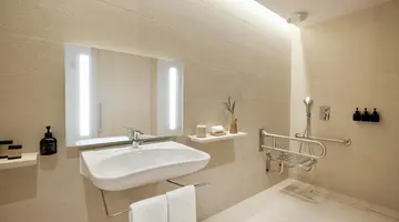 Ikos Porto Petro