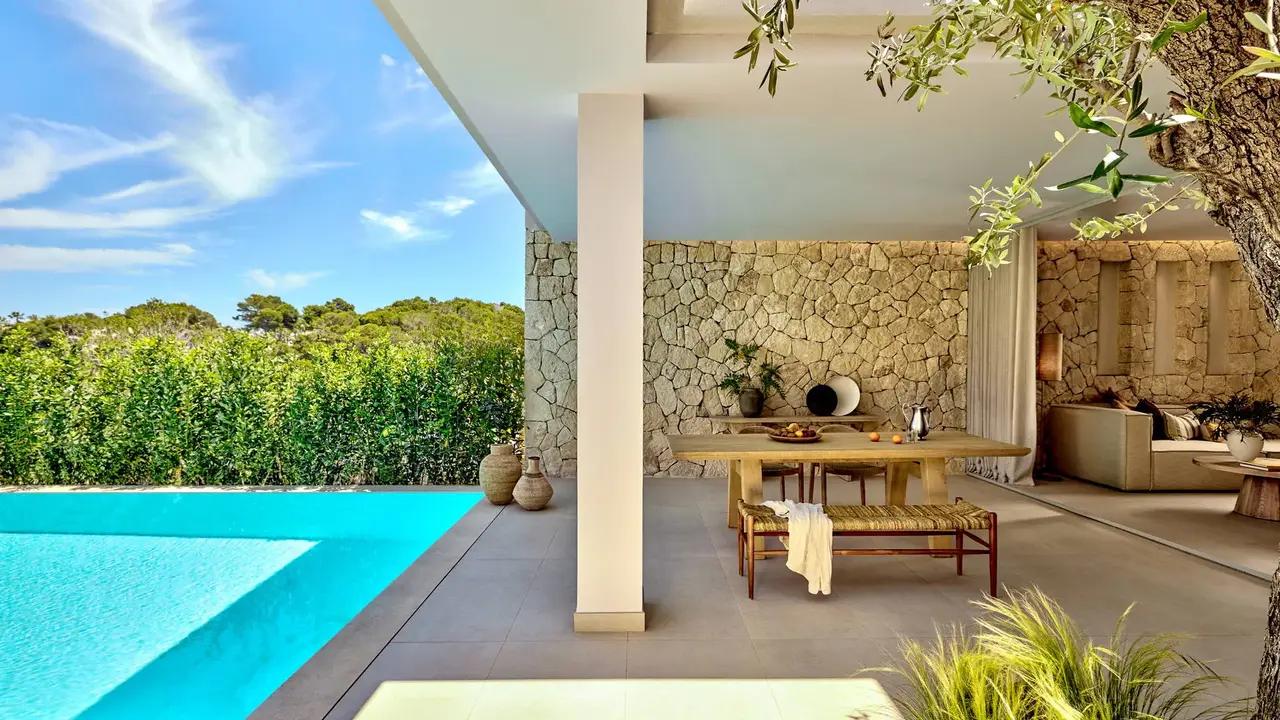 Ikos Porto Petro
