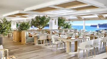 Ikos Porto Petro
