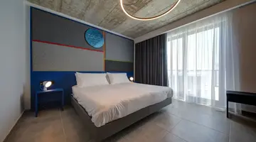 IKYK Hotel - IK Collection