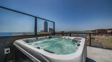 IKYK Hotel - IK Collection