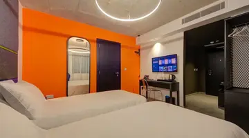IKYK Hotel - IK Collection