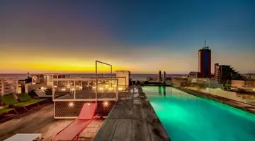 IKYK Hotel - IK Collection