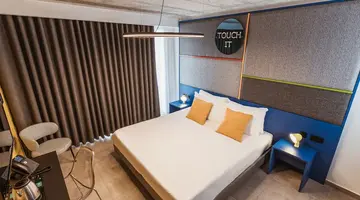 IKYK Hotel - IK Collection