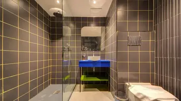 IKYK Hotel - IK Collection