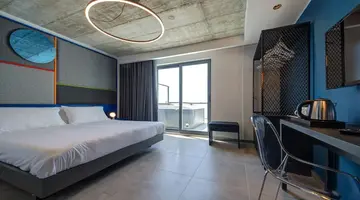 IKYK Hotel - IK Collection