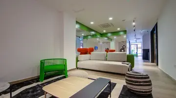 IKYK Hotel - IK Collection