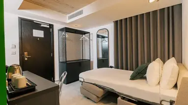 IKYK Hotel - IK Collection