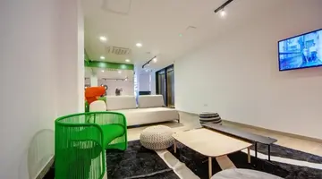 Ikyk Hotel
