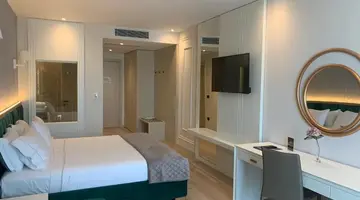 Iliad Hotel