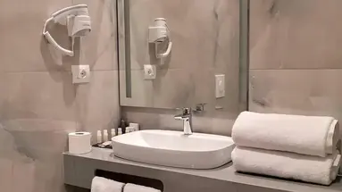 Iliad Hotel