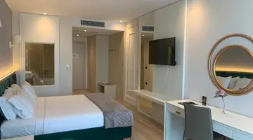Iliad Hotel