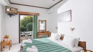Iliostasi Beach Apartments
