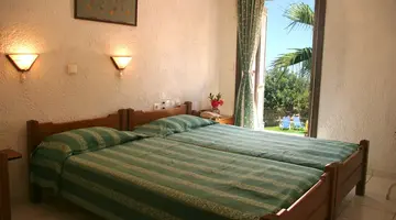 Iliostasi Beach Apartments