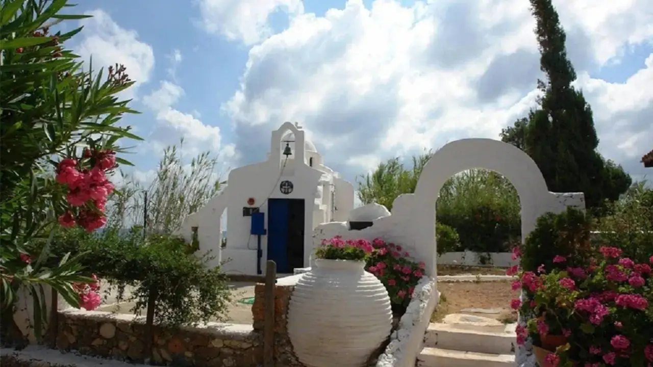 Iliostasi Beach Apartments