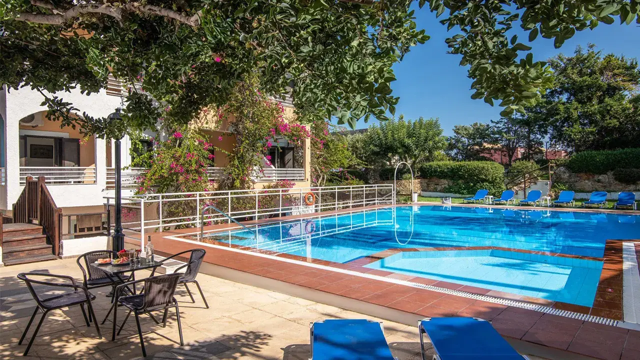 Iliostasi Beach Apartments