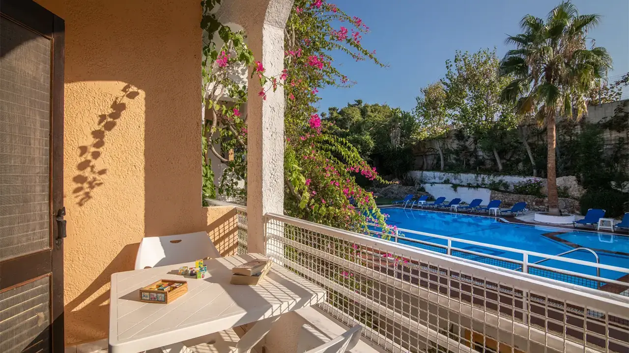 Iliostasi Beach Apartments