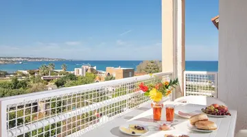 Iliostasi Beach Apartments