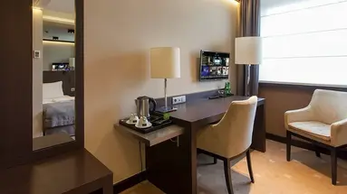 Ilonn Hotel