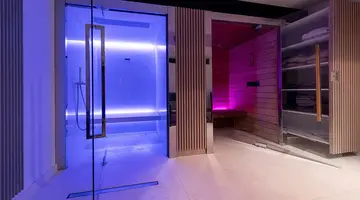 Ilonn Hotel