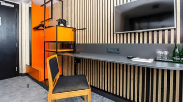 Ilonn Hotel