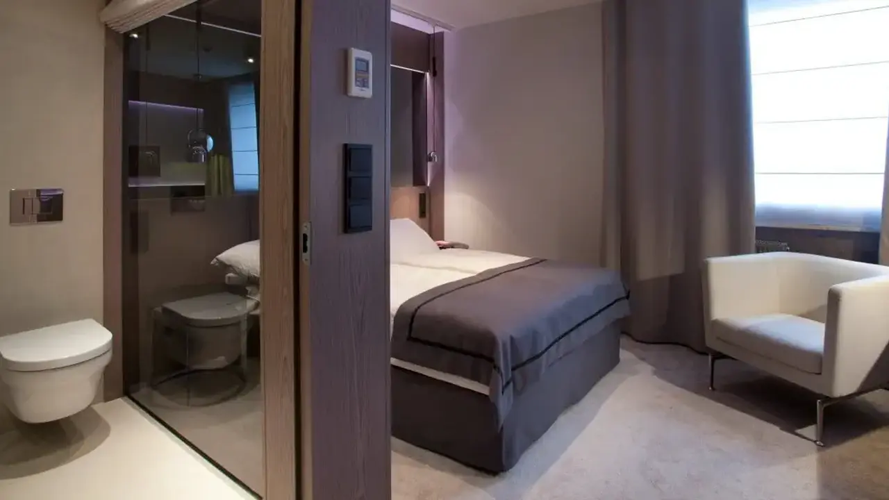 Ilonn Hotel