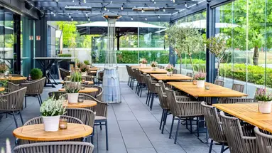 Ilonn Hotel