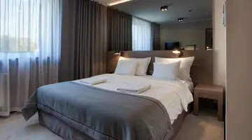 Ilonn Hotel