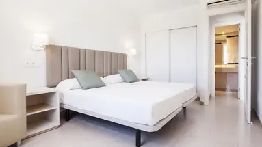 Ilunion Menorca Hotel