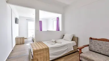 Ilyssion Hotel