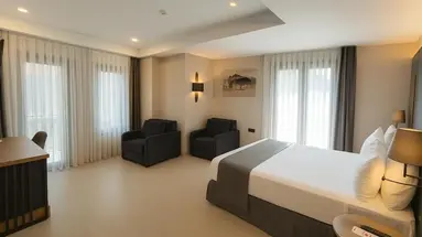 IMAGINE HOTEL
