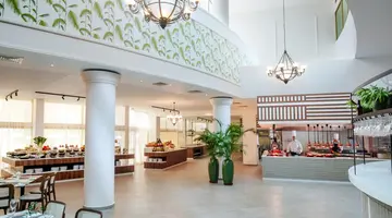 Imperial Island by Louis Hotels