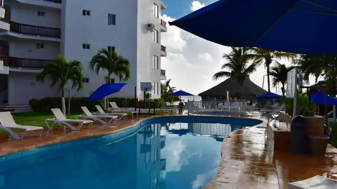 Imperial Las Perlas