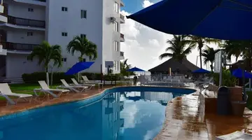 Imperial Las Perlas