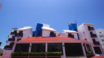 Imperial Las Perlas