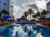 Imperial Las Perlas