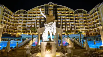 IMPERIAL PALACE (ex.VICTORIA PALACE HOTEL)